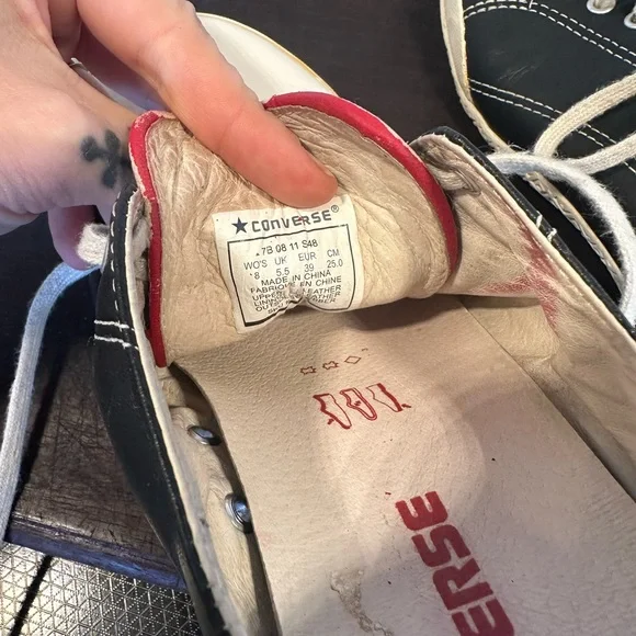 Limited Edition 2009 Converse All Star Sneakers - Picture 3 of 5